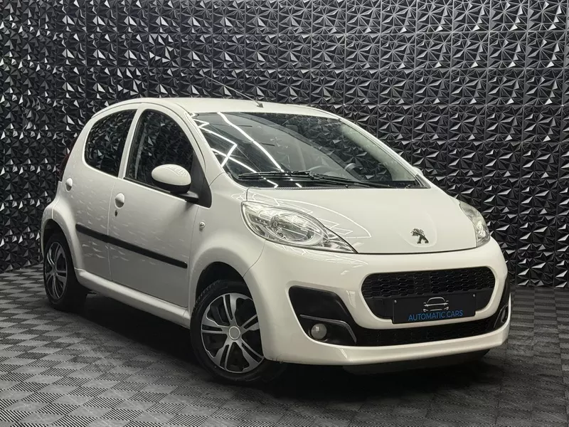 PEUGEOT  107